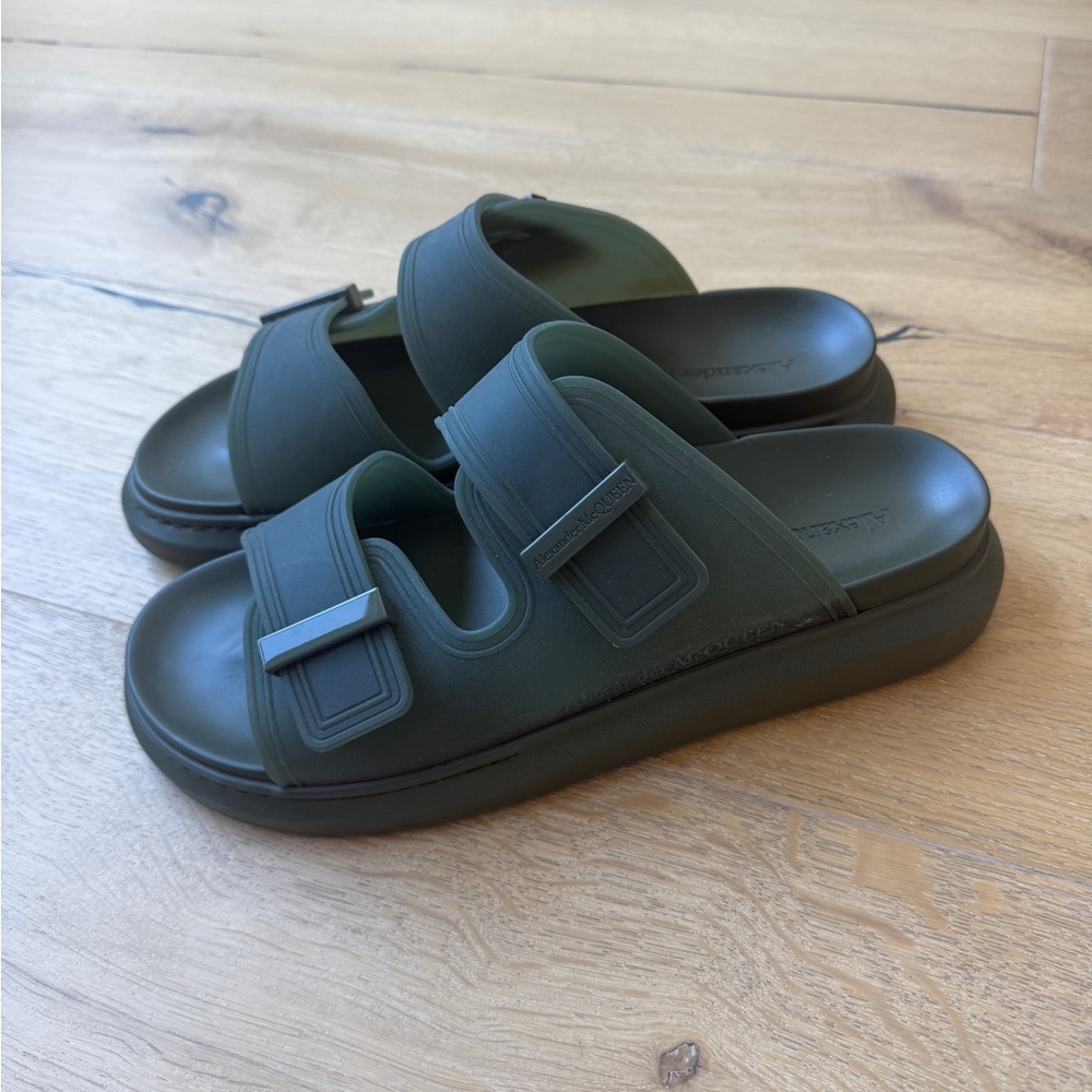 SOLD OFFLINE* Alexander Wang Olive Slide Sandals